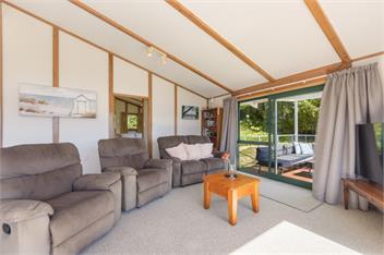 Finlay Waterfront (Bachcare) - Picton