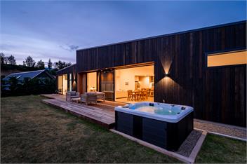Luxury Fern Burn Retreat, Wanaka - Wanaka