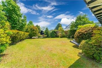 Angela Close to the Lake - Kinloch - Taupo