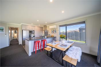 Mountainview Escape (Bachcare) - Te Anau