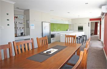 Relax on Richmond (Bachcare) - New Plymouth