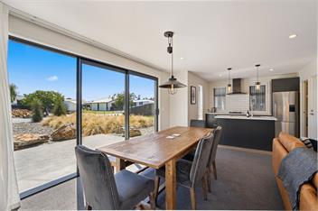 Dancing Tussock Escape (Bachcare) - Cromwell