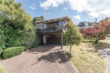 Acacia View at No. 3 (Bachcare) - Acacia Bay
