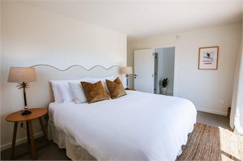 Penshurst | Sleeps 8 | Spa Pool - Wanaka