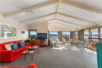 Rainbow Point Yacht Club (Bachcare) - 