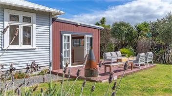Tui Hollow (Bachcare) - 