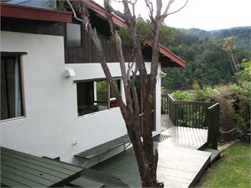 Rhodes End - Marlborough Sounds