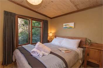 The Lookout: Breathtaking views, Private Rainforest ★Walks to Waterfalls★ - Peel Forest