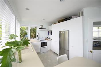 Bisley Beach Apartment - Moana, Nelson