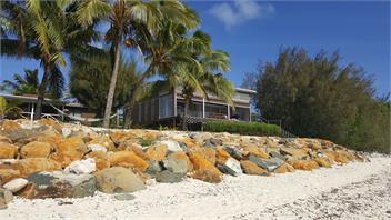 Executive Beach House Unit 4 - Rarotonga