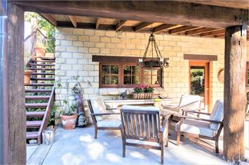 Villa Casa Maria Luxury Tuscan Villa - Western Bay of Plenty