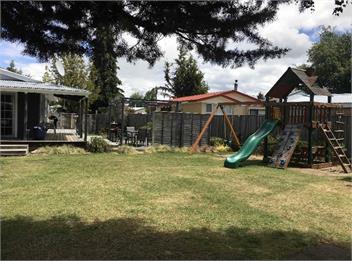 52 on tekapo free wifi and playground - Twizel