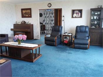 Family Beach House - Gisborne