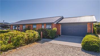 Perrow street - Wanaka