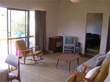 The Lakehouse Bach (Bachcare) - Lake Rotoiti