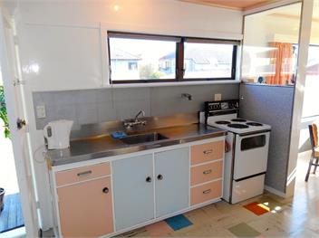 Bobs Bach (Bachcare) - Mt Maunganui