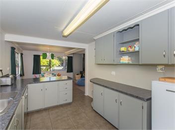 Kowhai Cottage (Bachcare) - Wanaka