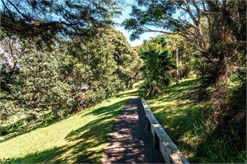 CrossTrees Chalet (Bachcare) - Waiheke Island