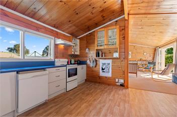 The Lake Escape (Bachcare) - Taupo Central