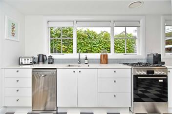 Classic Cottage, Retro Touch, walk to CDB - Otley Cottage - Christchurch