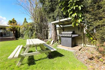 Pukeko Lodge (Bachcare) - Turangi