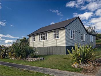 Drasko's Den (Bachcare) - Ohakune