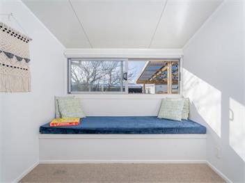 Coastal Break Bach (Bachcare) - Whangamata