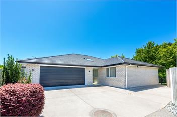 The Lakeside (Bachcare) - Tauranga