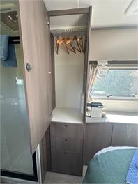 RV Space With Comfy Bed in Country Location - Hastings