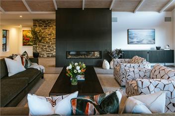 The Clearview House | Lake Views | Spa Pool | Sleeps 9 - WANAKA