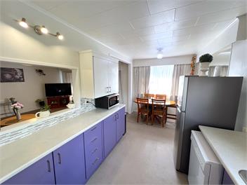 Rotorua Holiday Home - Prime Location - Garden - Rotorua