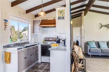 Hosts on the Coast Marlin Cottage - Whitianga
