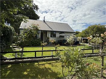 Twin Oaks Cottage - Nelson