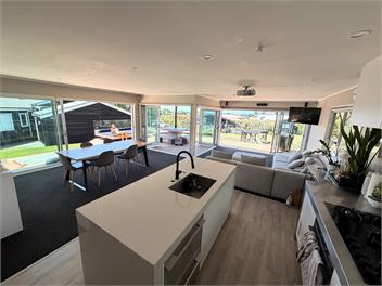 Omaha Beach House with Open-Air Living and Gulf Views - Auckland