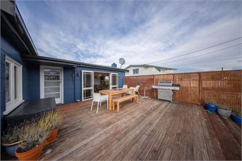 Dragon Fly Cottage (Bachcare) - Te Anau