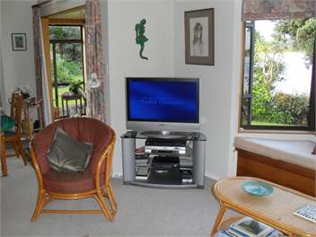 Cedar Cottage - 