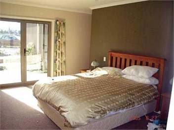 Brittany Cove Holiday Stay - Cromwell