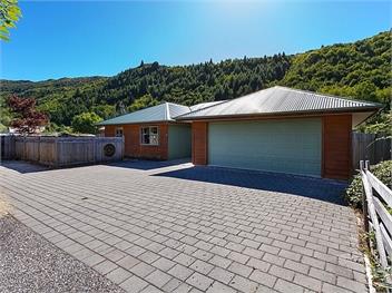 Sawmillers Retreat (Bachcare) - Arrowtown