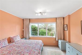 La Casa de la Playa (Bachcare) - Waikanae Beach
