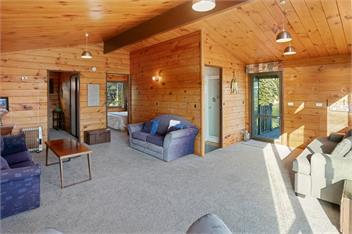 The White Haus (Bachcare) - Waihi Beach