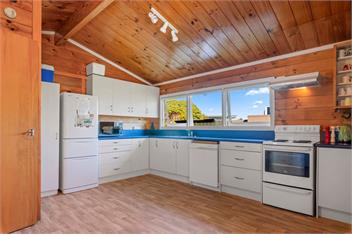 The Lake Escape (Bachcare) - Taupo Central