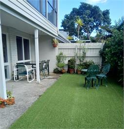 Marine Parade Beachhouse - Tauranga