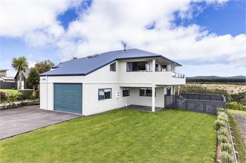 The Lake House - Lake Taupo