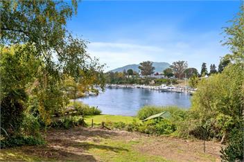 Rutherfurd Lakehouse (Bachcare) - Taupo Central