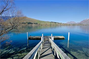 Frankton House (Bachcare) - Queenstown