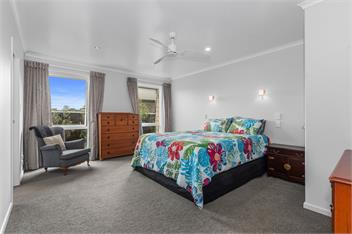 Shores Getaway (Bachcare) - One Tree Point