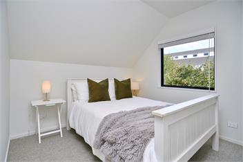 Urban Escape – Addington Townhouse- Walk to Stadium & Cafes to Stadium and Cafes - Christchurch