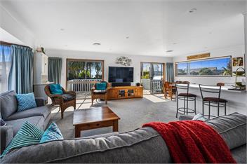 Coastal Oasis (Bachcare) - Papamoa
