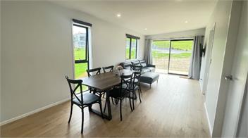 Langs Beach house with sea view - Lang's Beach