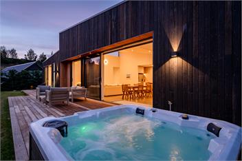 Luxury Fern Burn Retreat, Wanaka - Wanaka